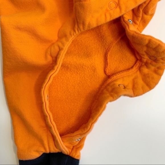 HALLOWEEN SWEATSUIT ONE PIECE - SIZE 9 Months - Picture 7 of 8